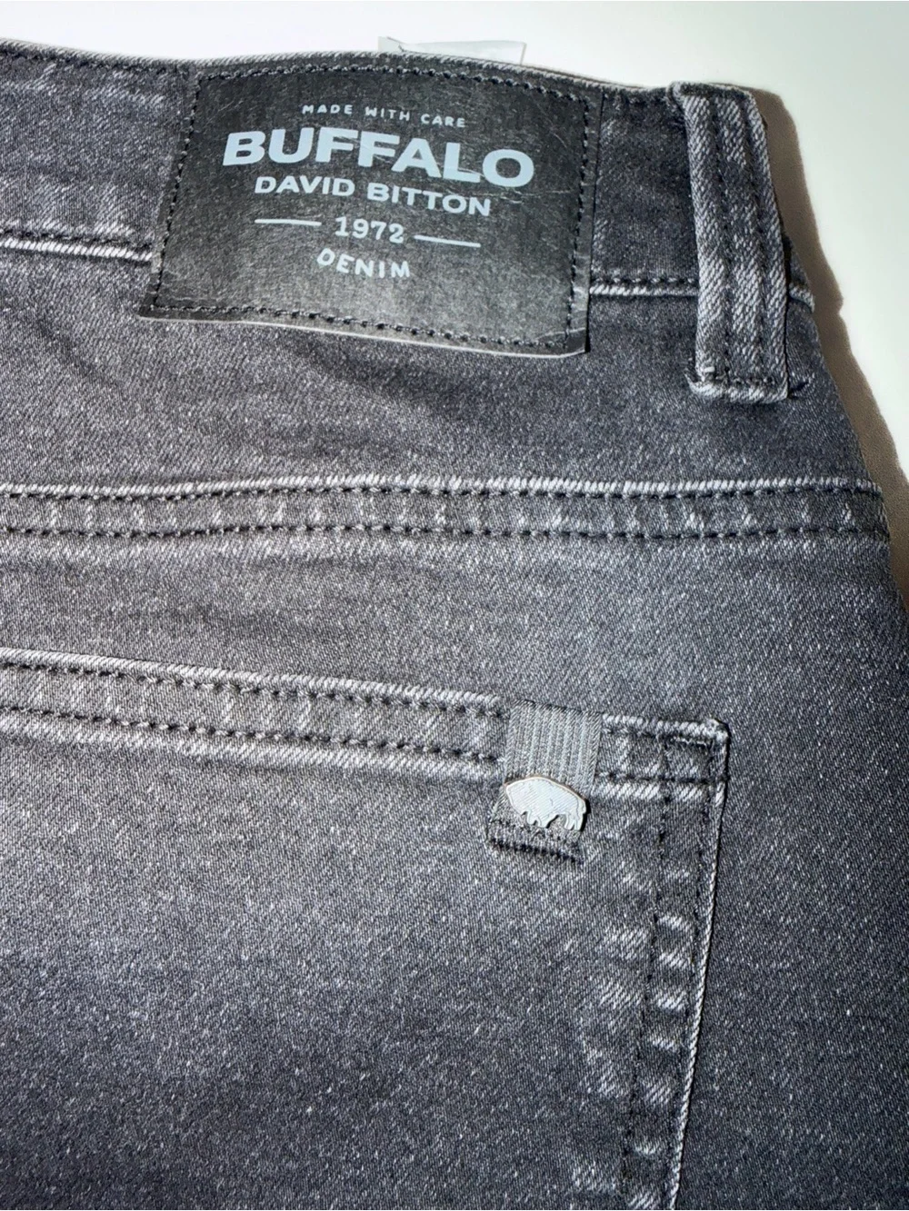 Buffalo David Bitton Men's Slim Straight Jeans in Black Sanded - Size 32X32